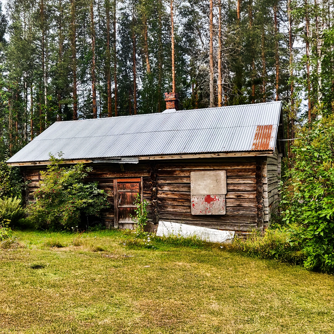 Vanha hirsirakennus, Toivakka, Haukanmaa