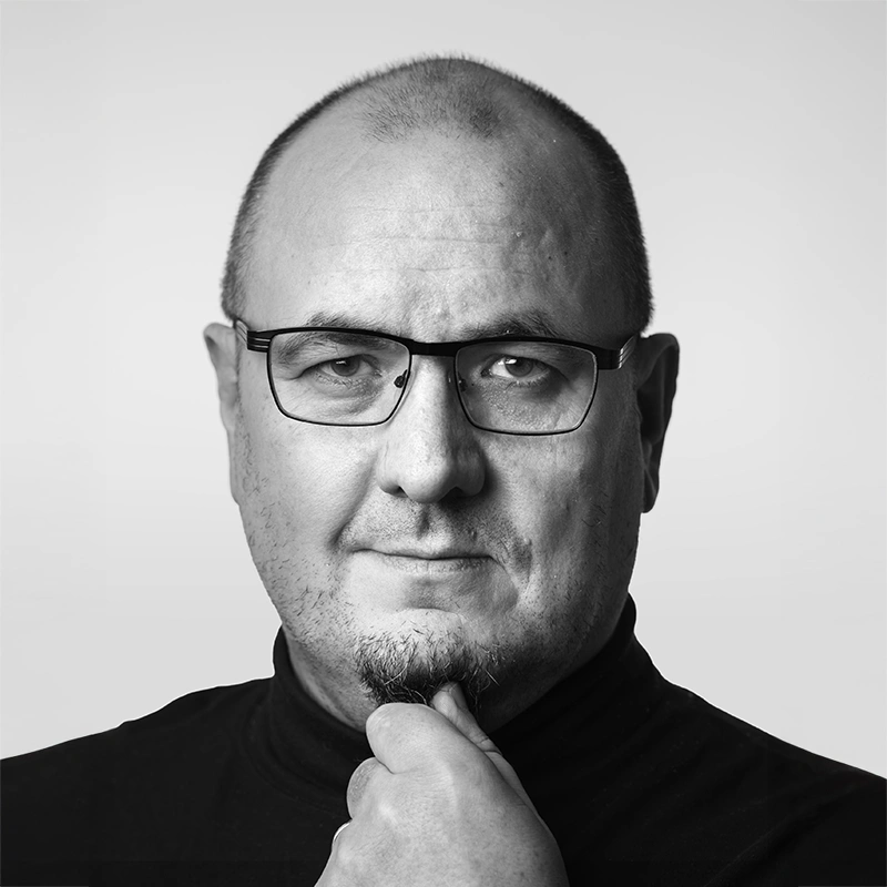 Marko Toivakka, generalisti