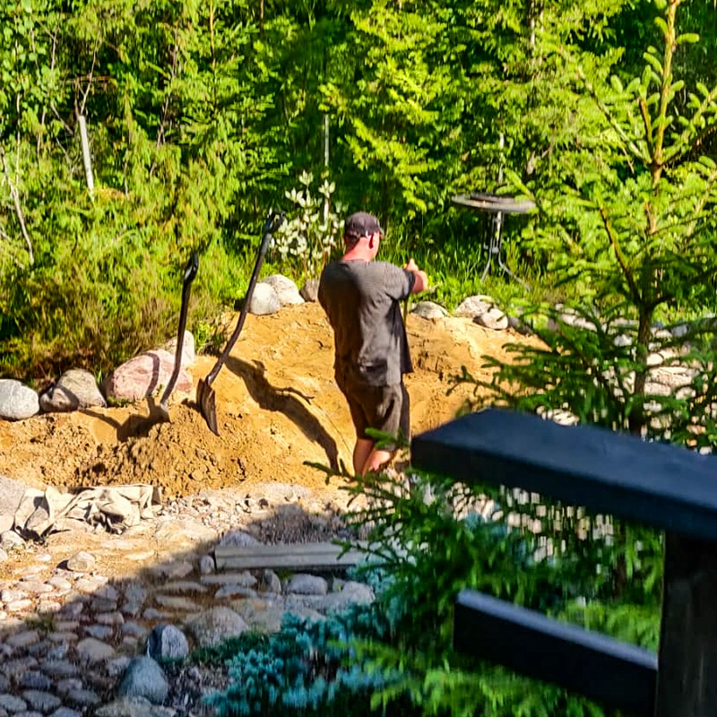 Marko tekemässä käytännön töitä